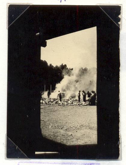 Auschwitz-Birkenau, Krematorium, Holocaust, 2.Weltkrieg, Fotografie, Sonderkommando