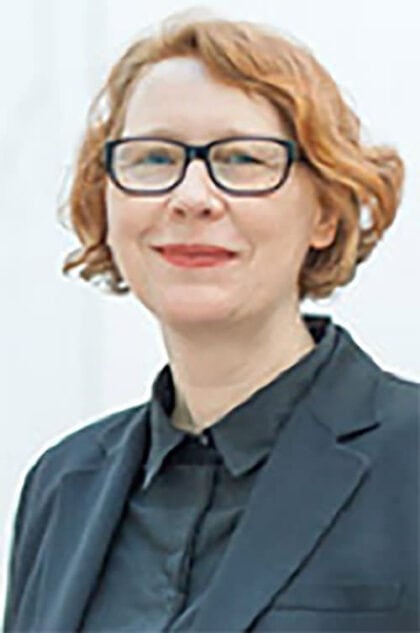 Prof. Dr. Ursula Frohne Visual Journalism and Documentary Photography